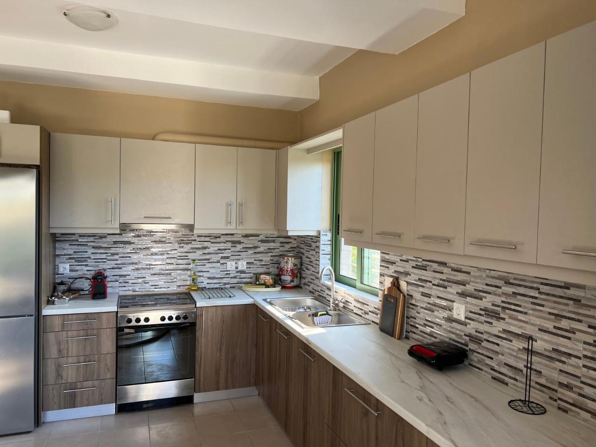 Kakovatos - Luxury Sea Apartment “Roberta” 66M2 المظهر الخارجي الصورة